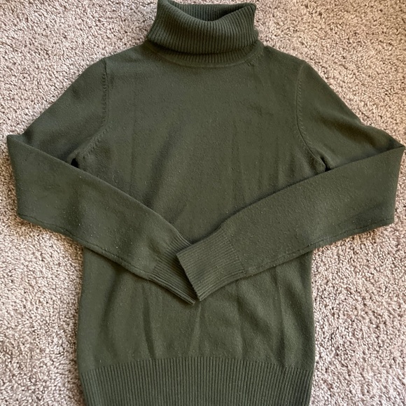 French Connection Sweaters - Women’s French Connection Olive Green Ribbed Knit Turtleneck Sweater